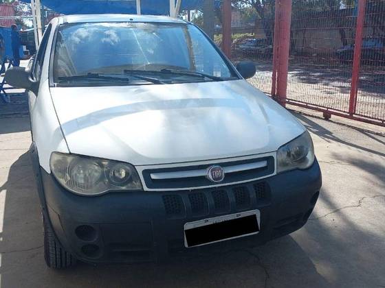 FIAT STRADA 1.4 MPI FIRE CE 8V FLEX 2P MANUAL FIAT STRADA 1.4 MPI FIRE CE 8V FLEX 2P MANUAL